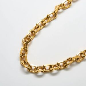 GOLD CHUNKY CABLE CHAIN NECKLACE